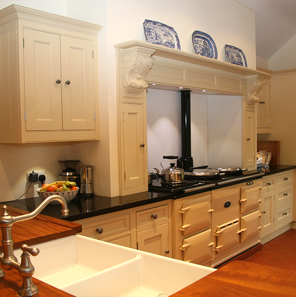 Traditional Cream Kitchens from Knights Country Kitchens